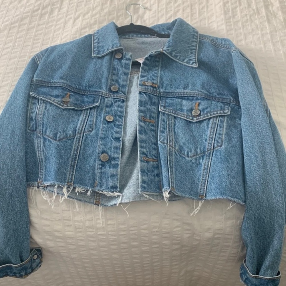 Brandy Melville jean jacket - Picture 2 of 4